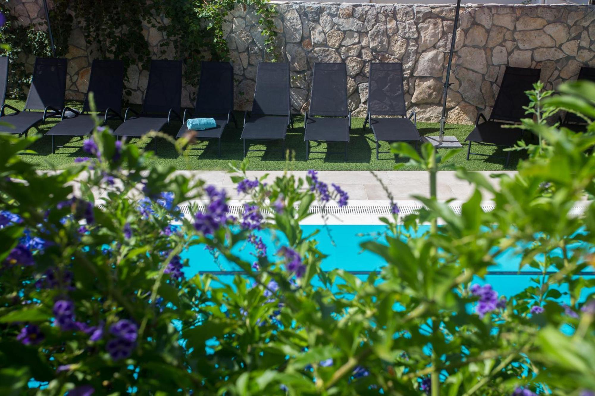 Villa Aqua ซาบอริซ ภายนอก รูปภาพ