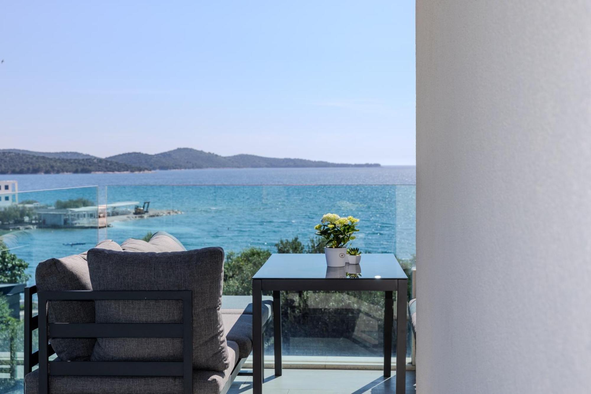 Villa Aqua ซาบอริซ ภายนอก รูปภาพ