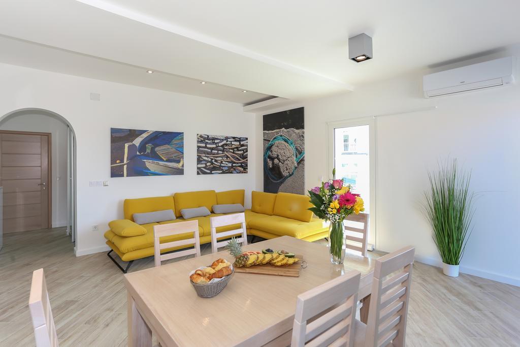 Villa Aqua ซาบอริซ ภายนอก รูปภาพ